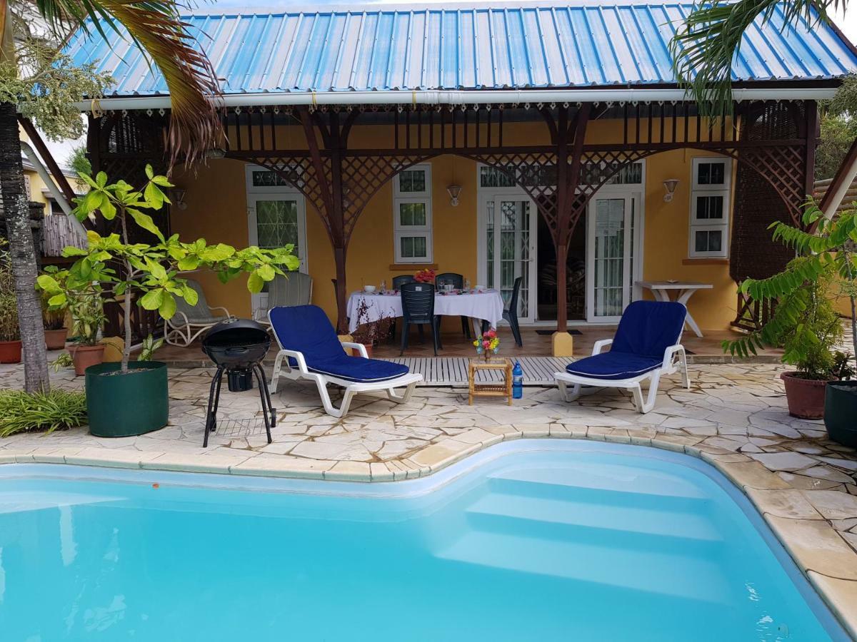 Villa Hibiscus Blue Bay Exterior photo